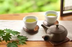 女性茶叶喝多了对身体有影响吗