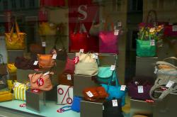 4S店保养，跨店服务的便利与挑战