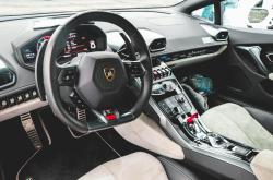 汽车保养，维护您的爱车，享受无忧驾驶