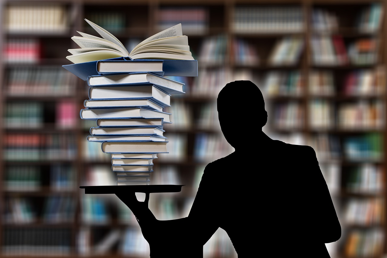 上海大学，炫酷科技与创新教育的融合典范