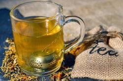 用茶叶水可以泡脚吗