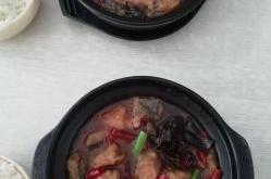 新密市美食一条街在哪