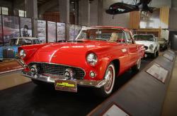 汽车维修保养，英语对话中的实用指南