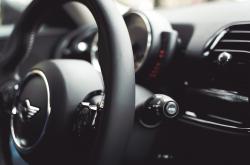 安全驾驶，从我做起，全面掌握行车安全知识培训内容