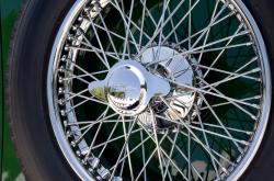 轮胎换氮气，抽真空的必要性与维护汽车安全