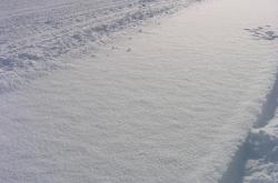 冬季行车安全指南，如何在冰天雪地中稳驾护航