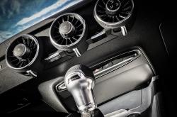 掌握汽车知识技能，深入了解与培训指南