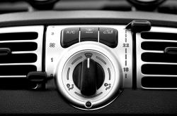 空气滤芯更换指南，保持发动机呼吸顺畅