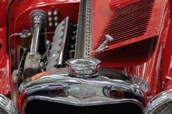 深入探讨，发动机清洗剂在汽车保养中的必要性与正确使用