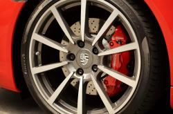 轮胎保养，拧紧的重要性及其对车辆性能的影响