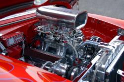 深入探讨，汽车保养时是否需要清洗发动机？