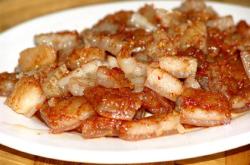 无锡皮革城美食街里烧烤的生意怎么样