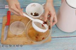 茶叶里能放红枣泡水喝吗?