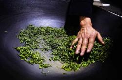 茶叶过程杀青啥意思呀