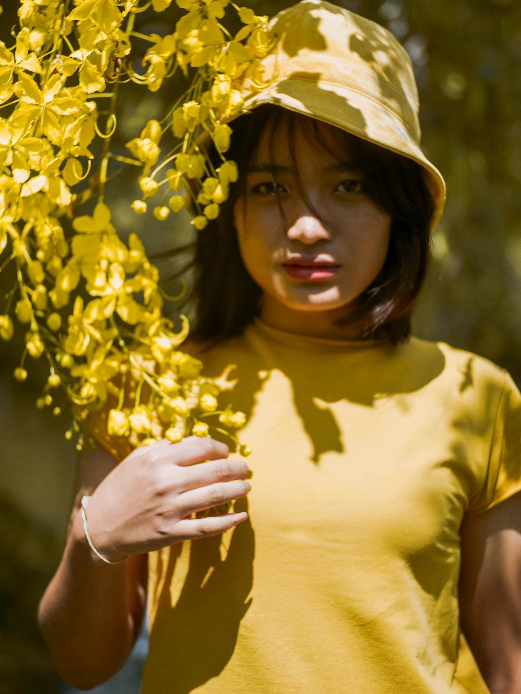 公众人物背后的女儿身份，双重角色的交融与平衡